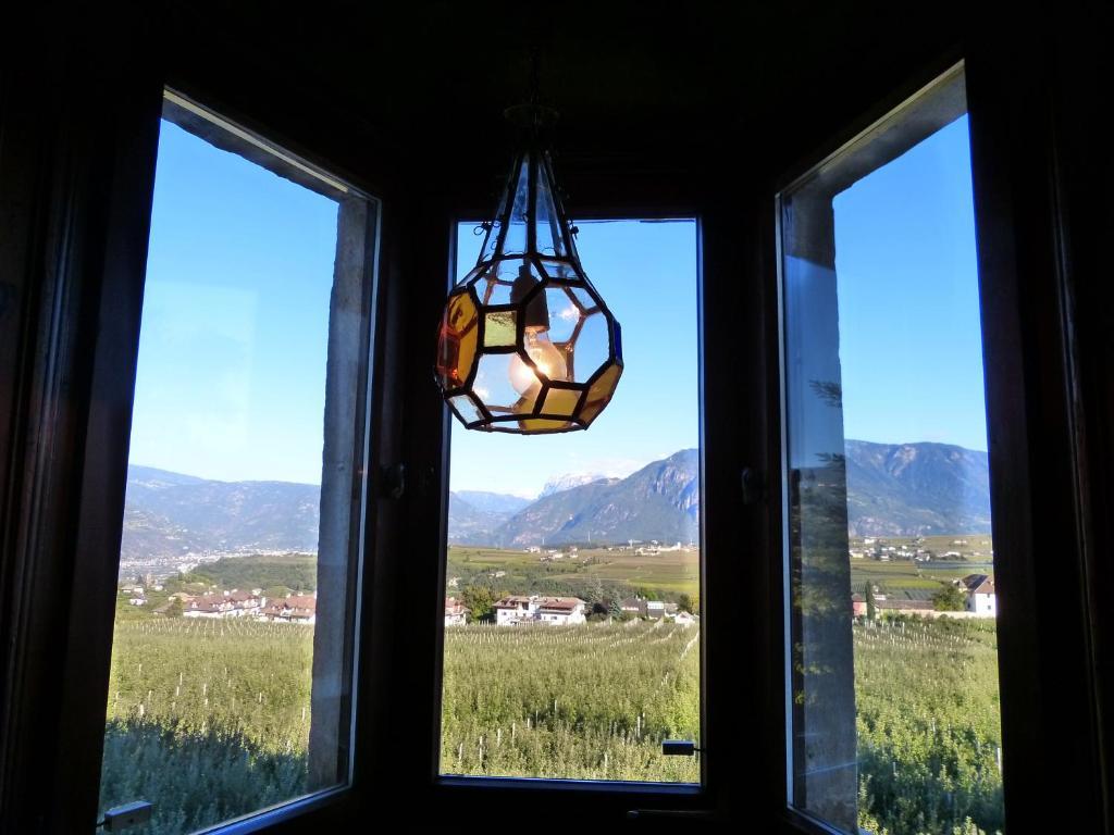 Apartments Schloss Paschbach Appiano Sulla Strada Del Vino Ngoại thất bức ảnh